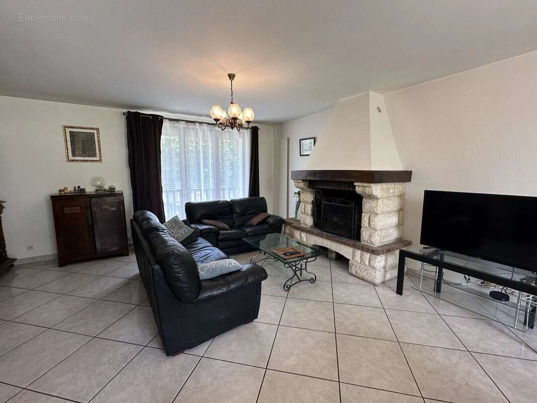 Maison à GOURNAY-SUR-MARNE