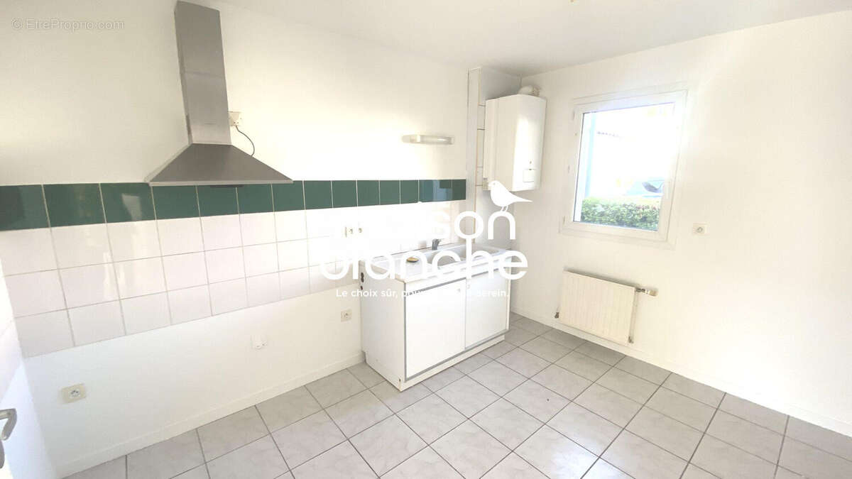 Maison à VILLENAVE-D&#039;ORNON