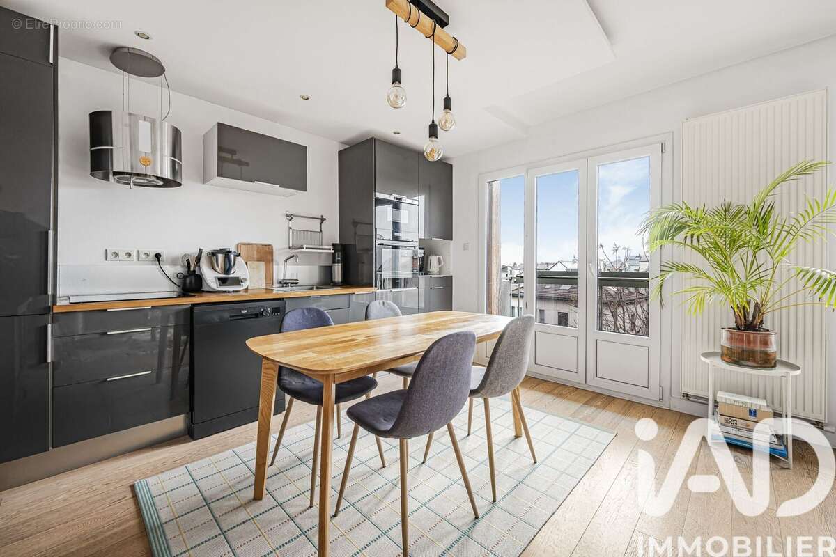 Photo 6 - Appartement à SURESNES