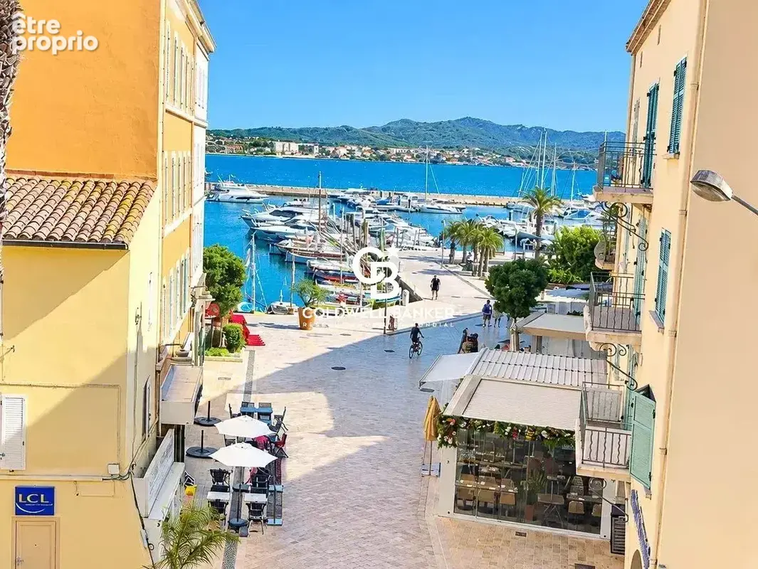 Appartement  T3 d'exception,  vue mer, face au port - 83110 Sanary sur mer - photo 5