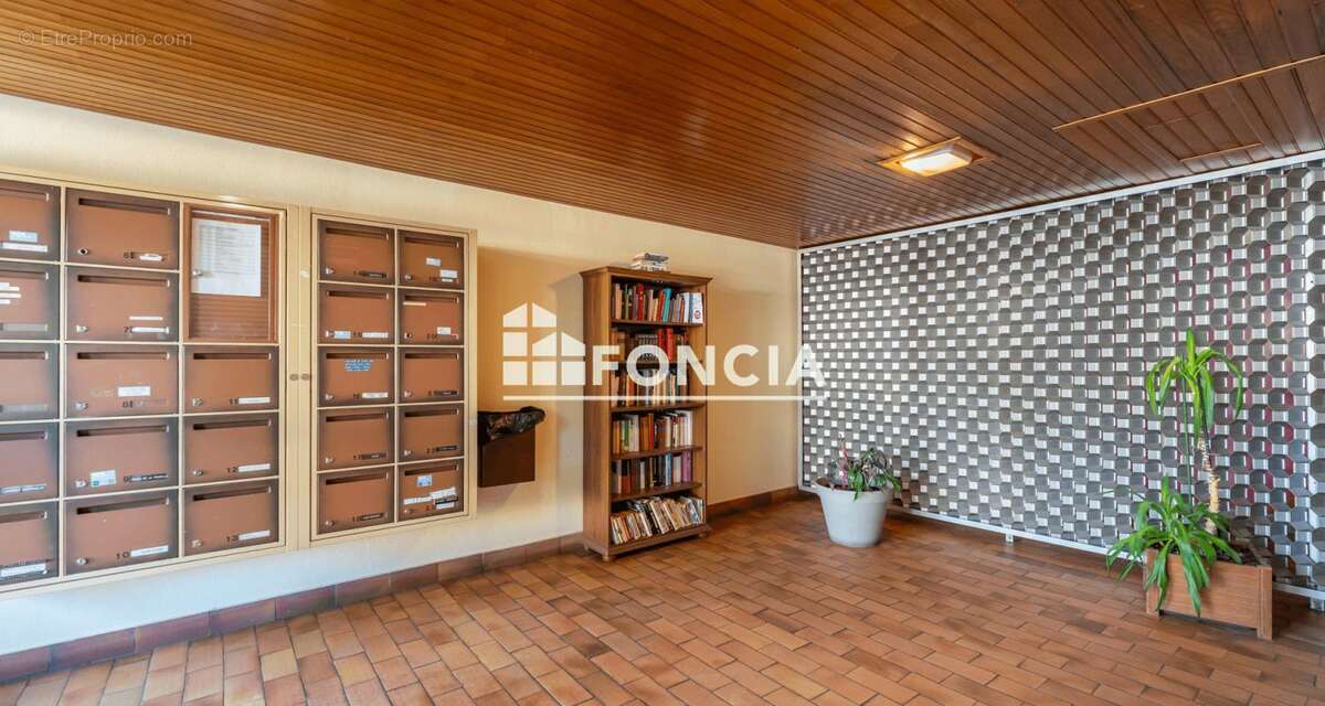 Appartement à NANTERRE