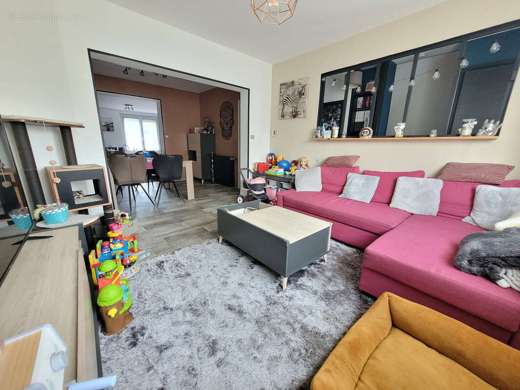 Maison à ELEU-DIT-LEAUWETTE