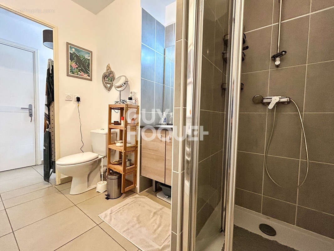 Appartement à L'ISLE-SUR-LA-SORGUE