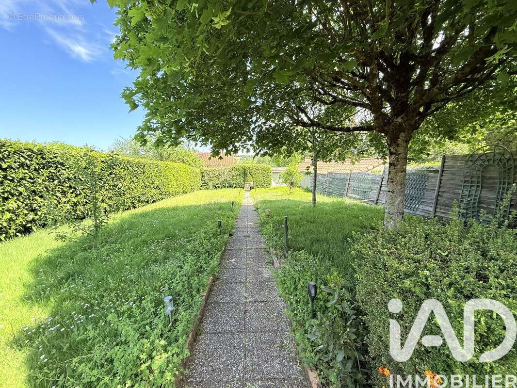 Photo 3 - Maison à AVAILLES-LIMOUZINE