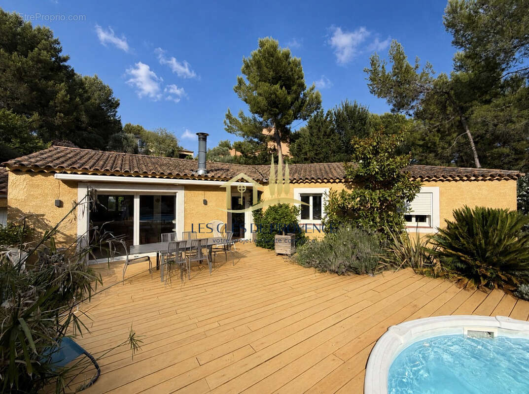 Maison à ROGNAC