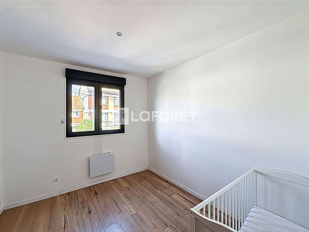 Maison à BONNEUIL-SUR-MARNE