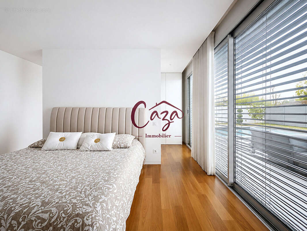 Maison Familiale 6 pièce(s) 168.1 m2 - photo 5