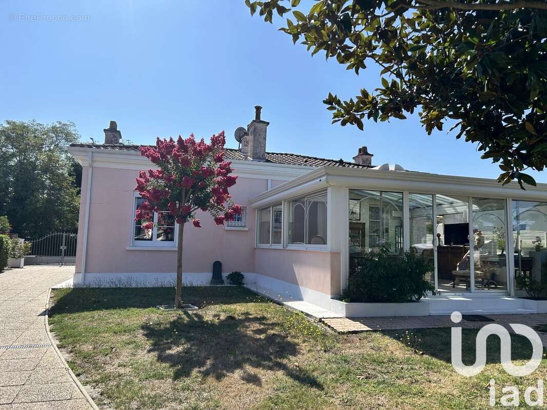 Photo 2 - Maison à TALAIS