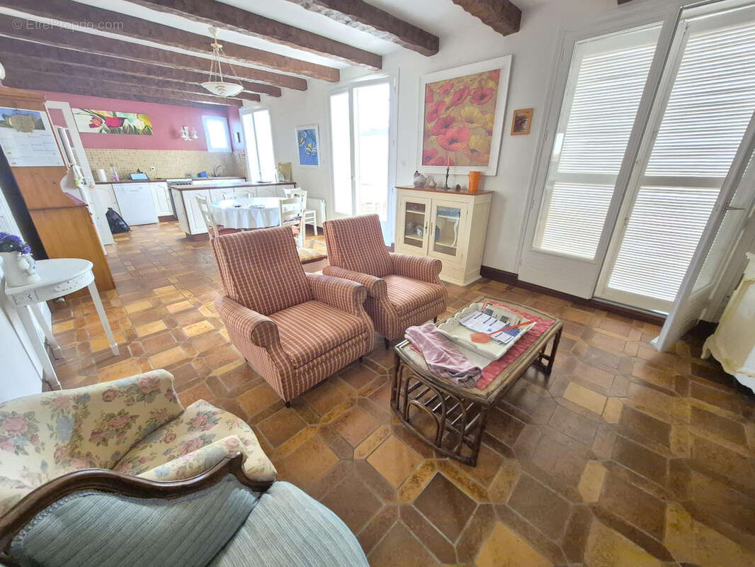 Maison à PLOUGUERNEAU