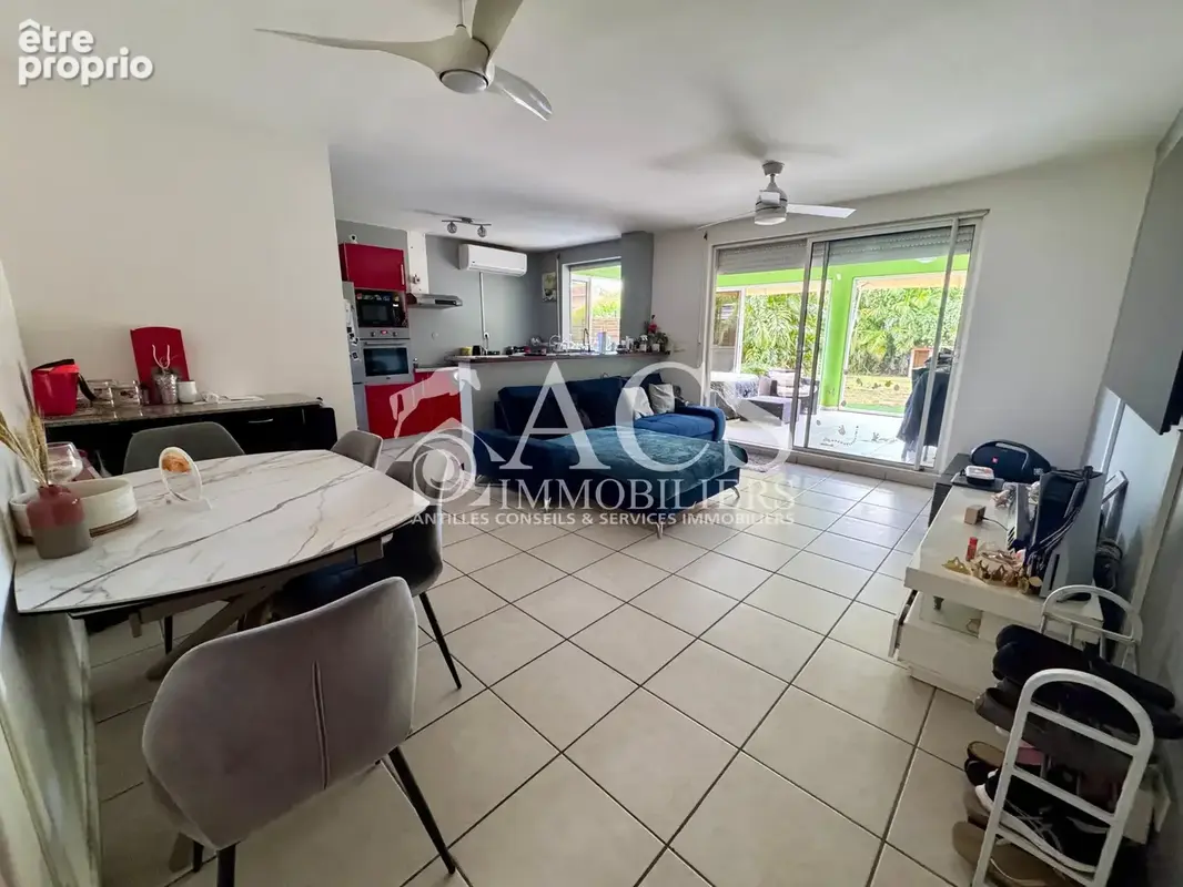 À vendre   appartement t4 en rez-de-chaussée avec terrasse et parkings - photo 2