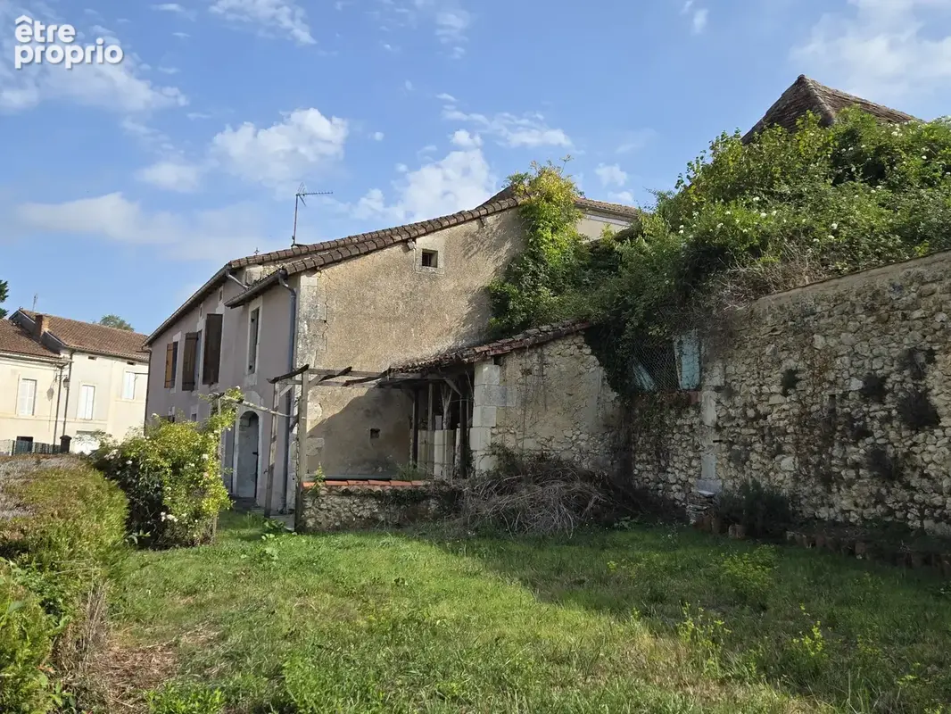 Maison à VILLAMBLARD
