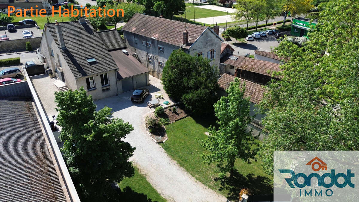Appartement à MARCILLY-SUR-TILLE