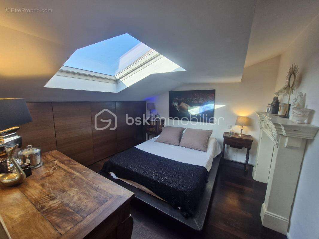 Appartement d'exeption,4e et dernier étage, calme, climatisé, terrasse de 11 m2, vue sur les toits, au cœur des Carmes - photo 9