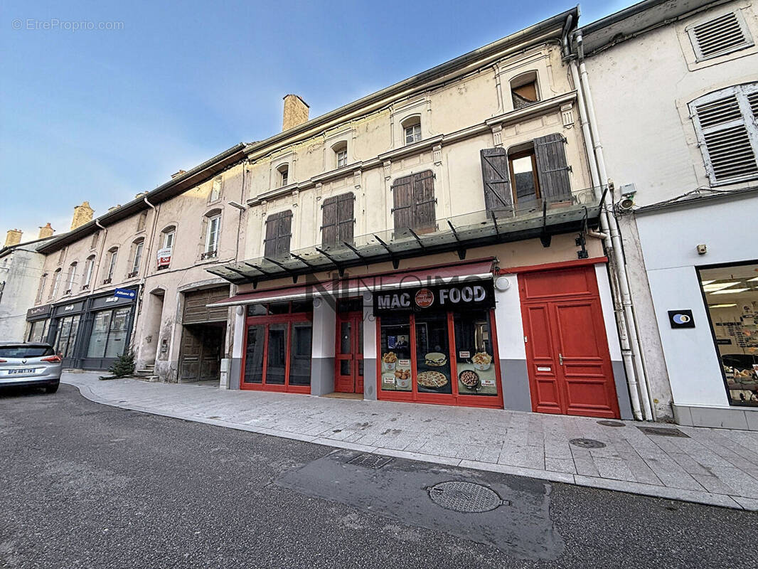 Appartement à NEUFCHATEAU