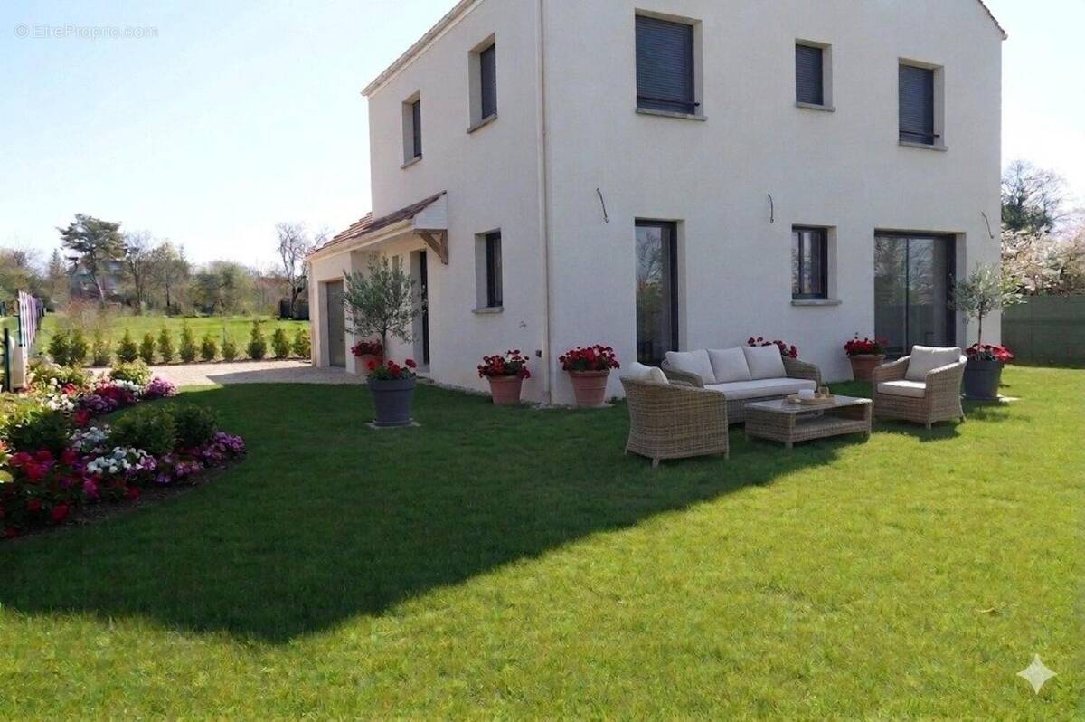 Photo 1 - Maison à SAINT-MARTIN-LA-GARENNE