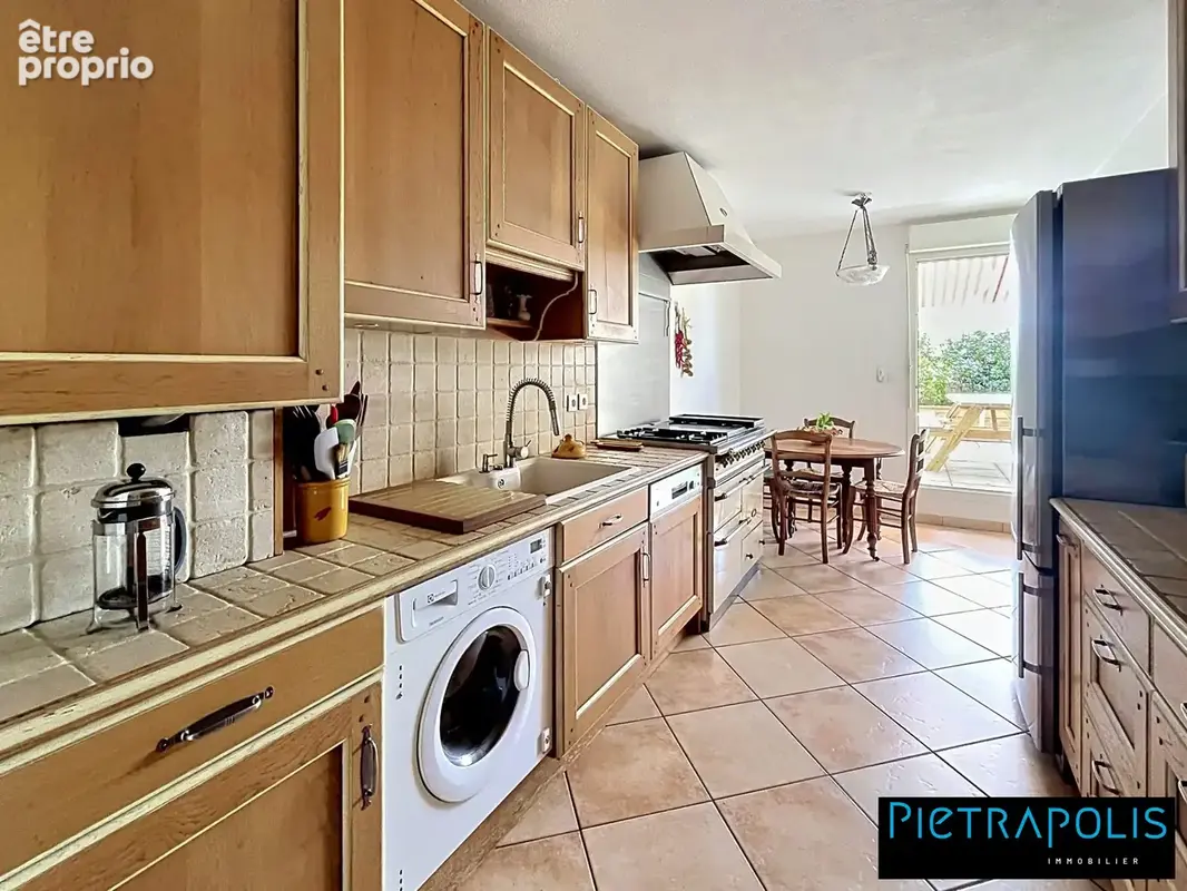 Appartement 5 pièces 115 m² à vendre à Villeurbanne (69100) - photo 7