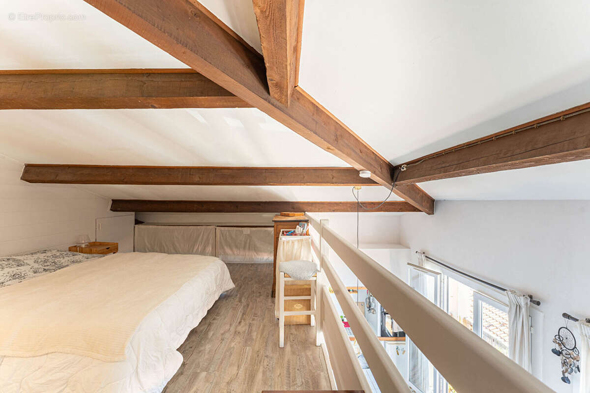 Appartement à SAUSSET-LES-PINS
