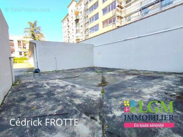 Parking à MONTELIMAR