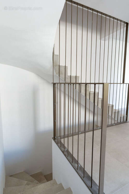Maison à NIMES