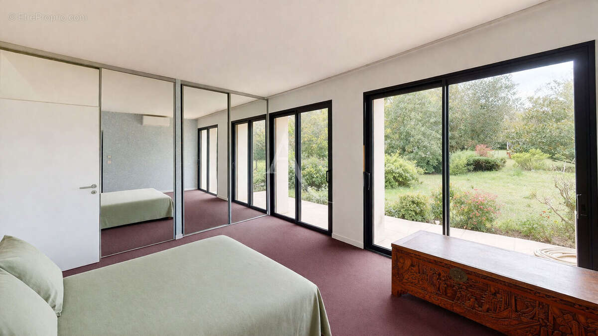 Maison à VIGOULET-AUZIL