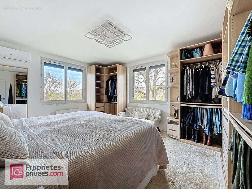 Maison à SAINT-SULPICE