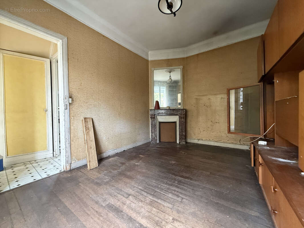 Maison à SAINT-DENIS