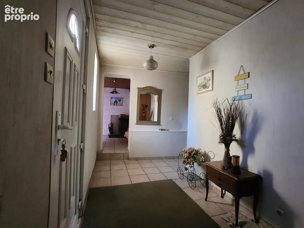 Maison 4 chambres sur terrain de 1675 m2 secteur Pugnac - photo 7