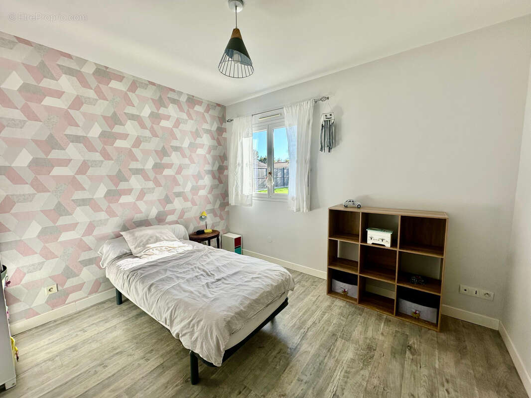 Maison à BELIN-BELIET