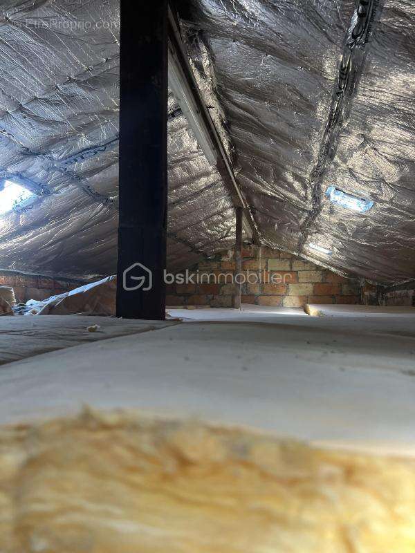 Maison Rénové avec studio indépendant - photo 18