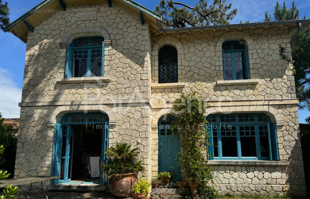 Maison à SAINT-PALAIS-SUR-MER