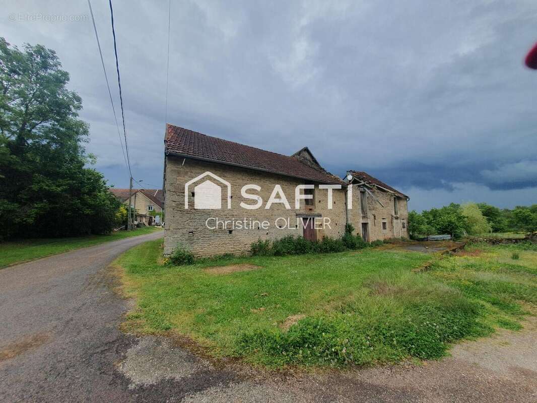 Photo 2 - Maison à SOMBERNON