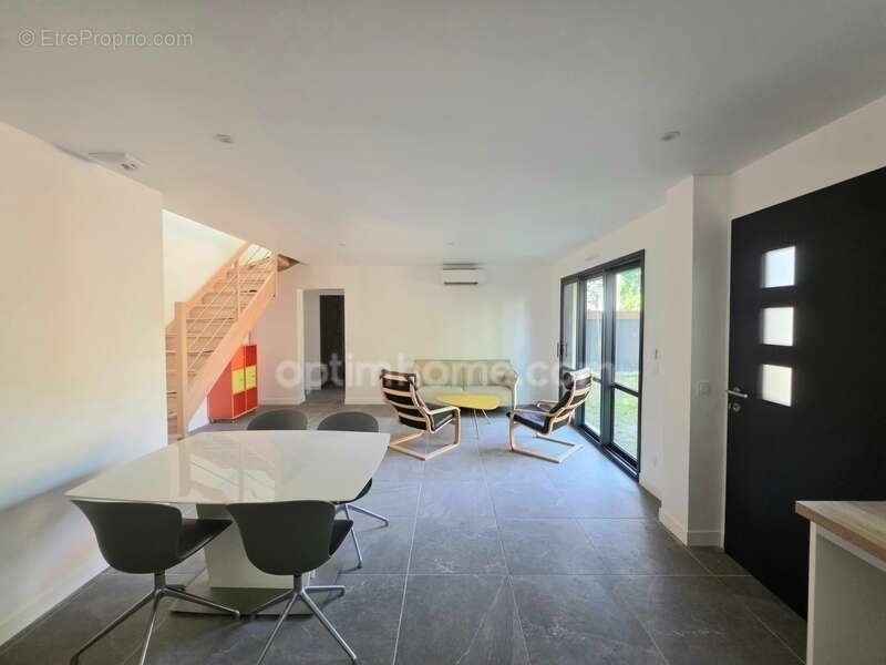 Maison contemporaine à vendre 5 pièces MERIGNAC (33) - photo 18