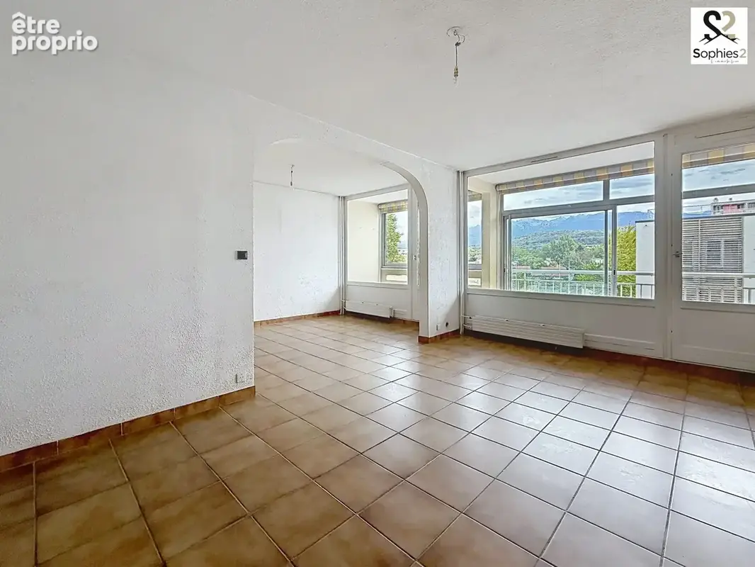 Appartement 5 pièces 95 m² à vendre à Le Pont-De-Claix (38800) - photo 3