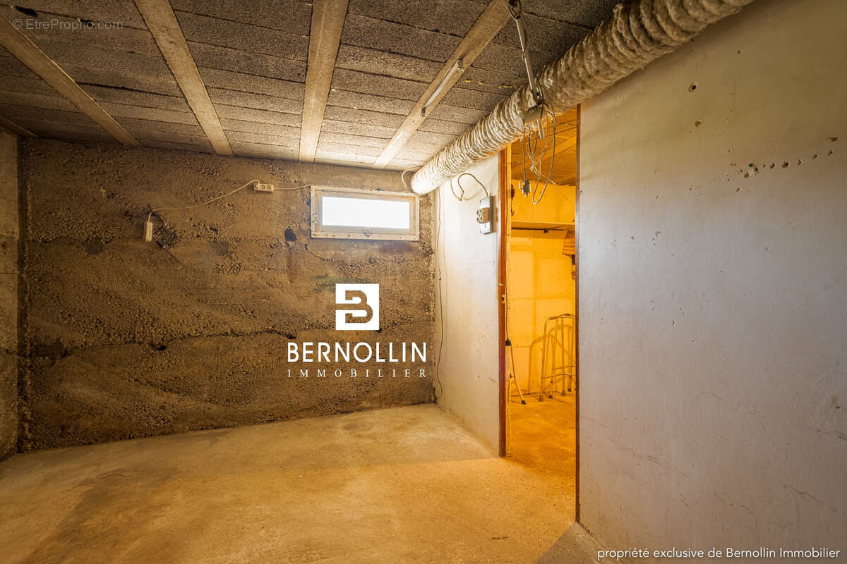 Charmante maison sur sous sol de 113 m2 à Meillonnas. - photo 12