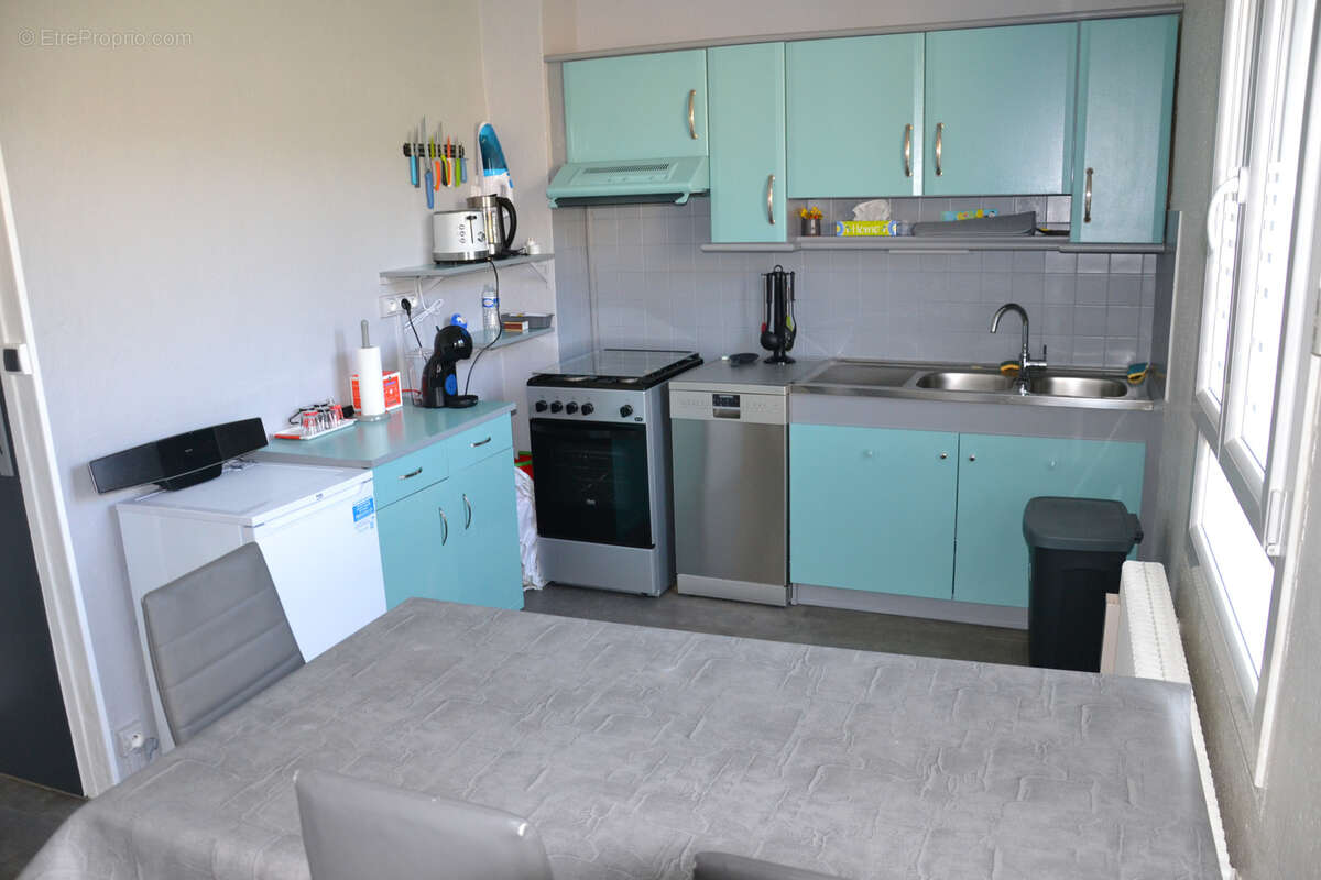 Belle maison rénovée de 136 m2 au calme et divisée en 3 appartements - photo 20
