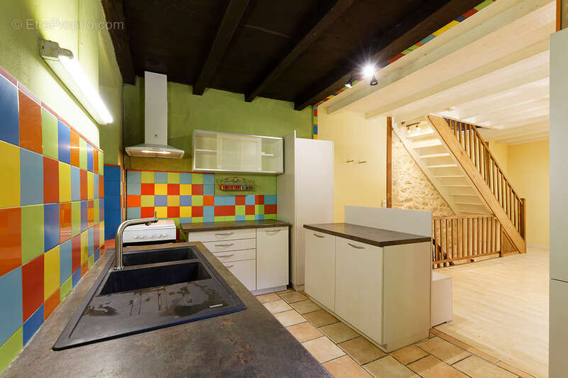 Maison de village 4 pièces avec cour intérieure et jardin - VARAIGNES (24) - photo 5
