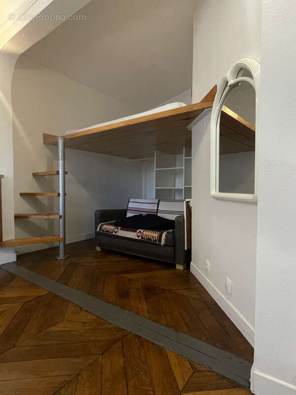 Appartement à PARIS-19E