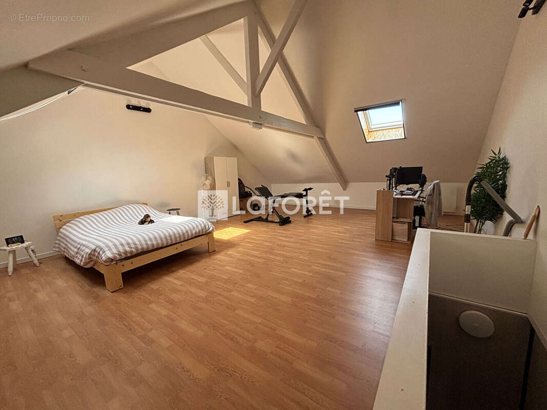 Maison à ROOST-WARENDIN