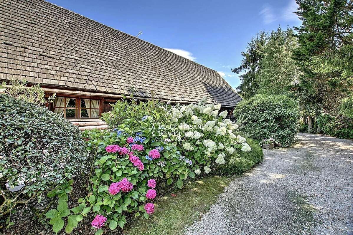 Maison à SAINT-LEGER-EN-YVELINES