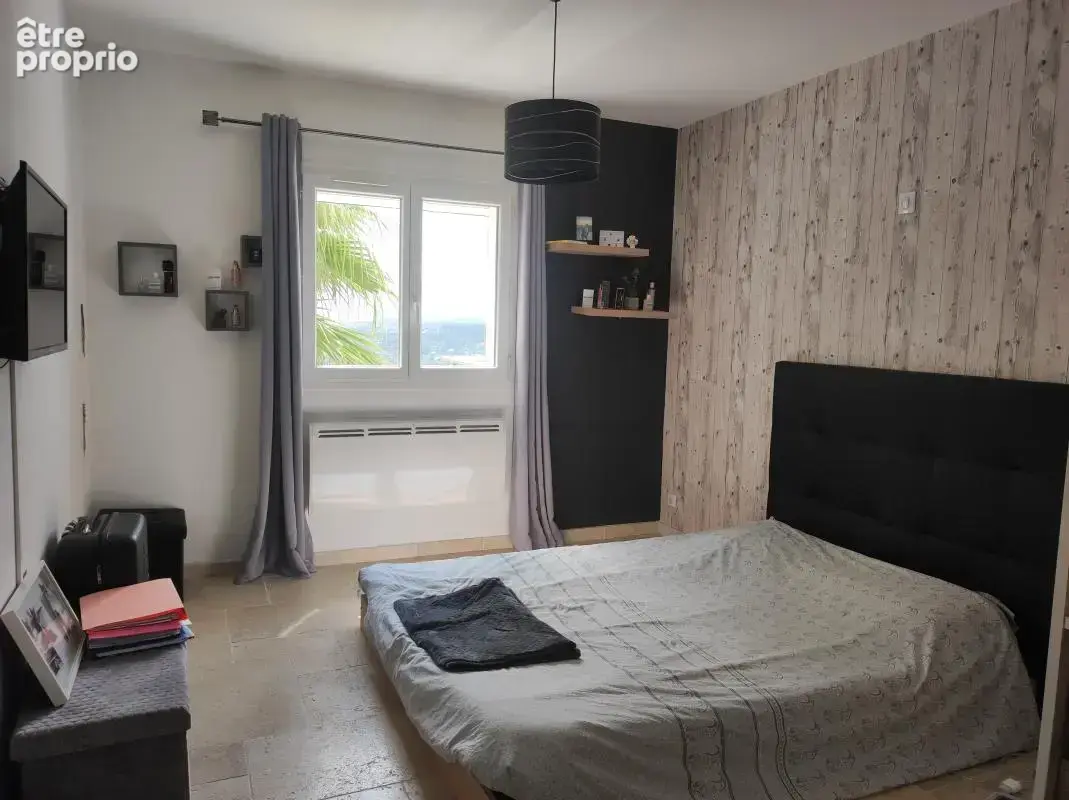 Draguignan,  villa récente RT12  avec un  bel appartement  type 3 +studio - photo 8