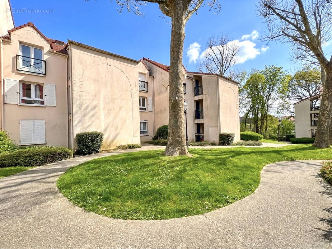Appartement à MAGNY-LE-HONGRE