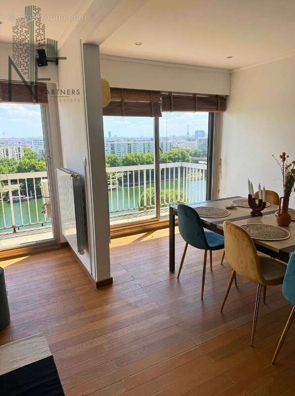 Photo 2 - Appartement à ASNIERES-SUR-SEINE