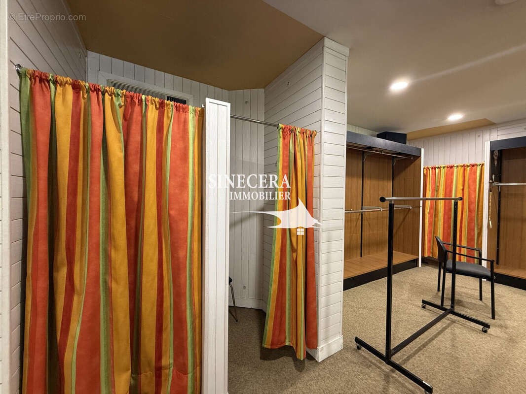 Appartement à SALLES