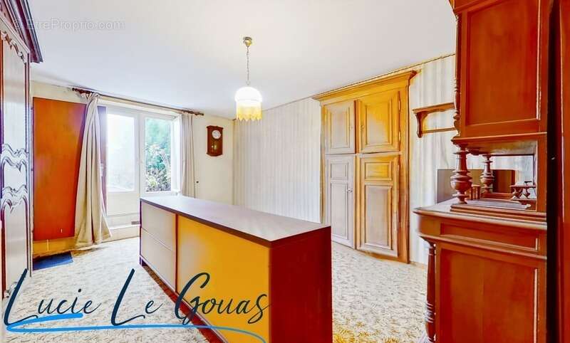 Maison à MERLES-SUR-LOISON