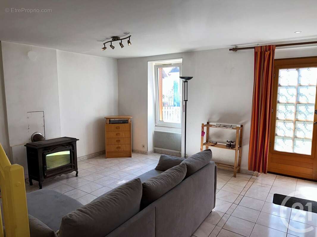 Maison à POUILLY-SUR-LOIRE