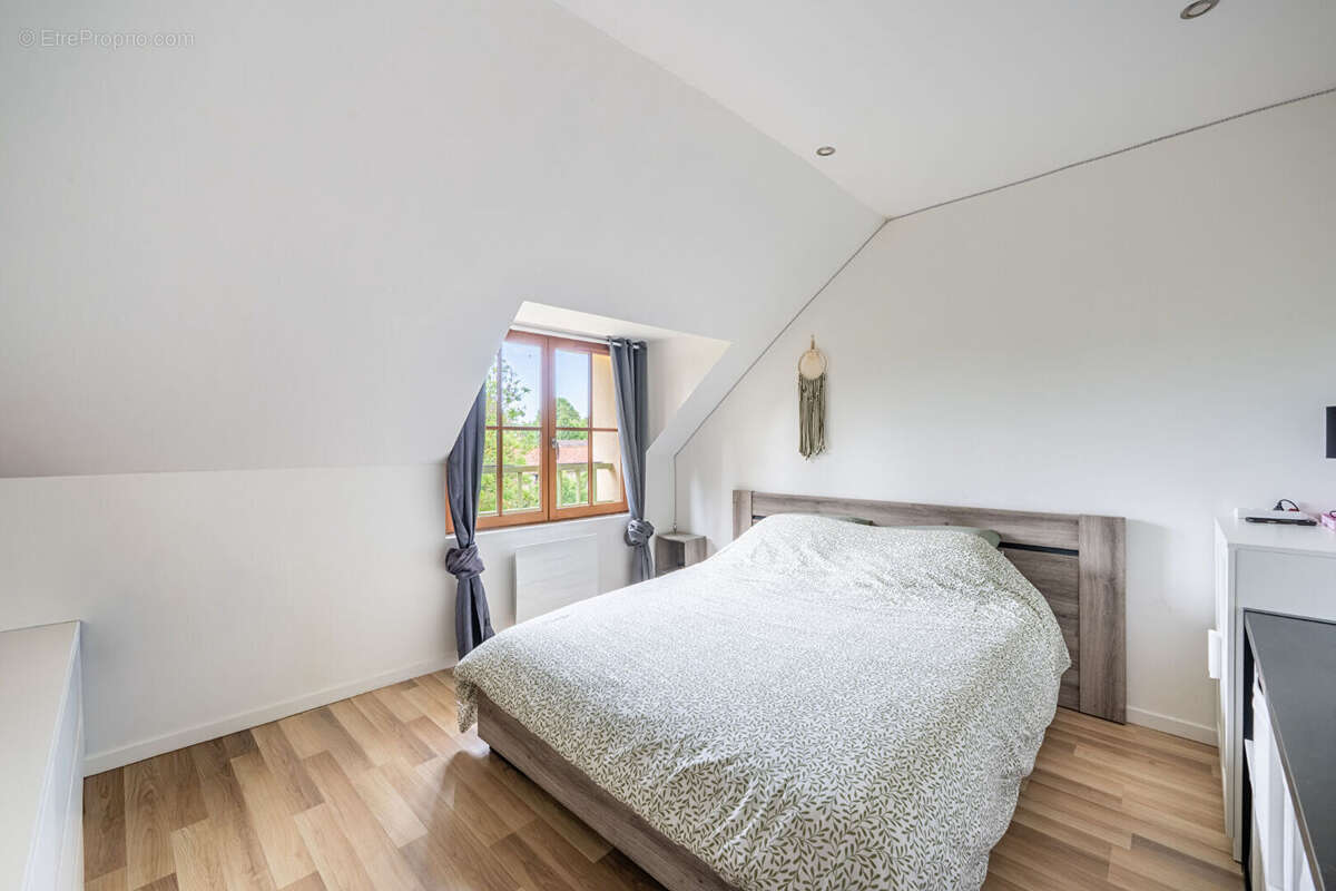Appartement à SERAINCOURT