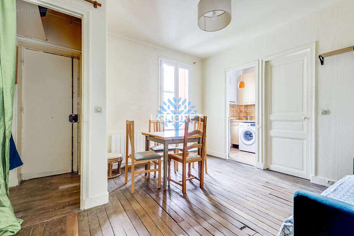 Appartement à PARIS-20E