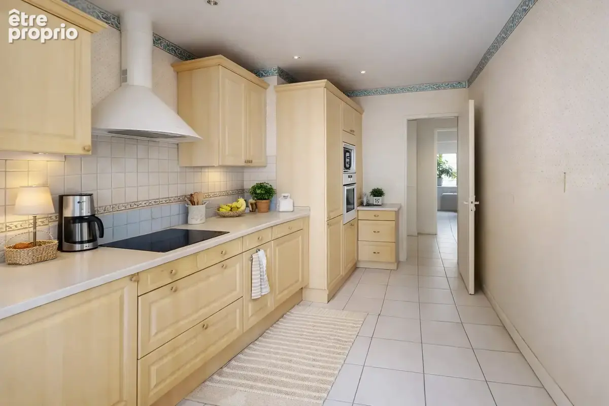 Amboise, Hyper Centre, Appartement 77,40 M2,  Deux Chambres  avec place de parking - photo 4