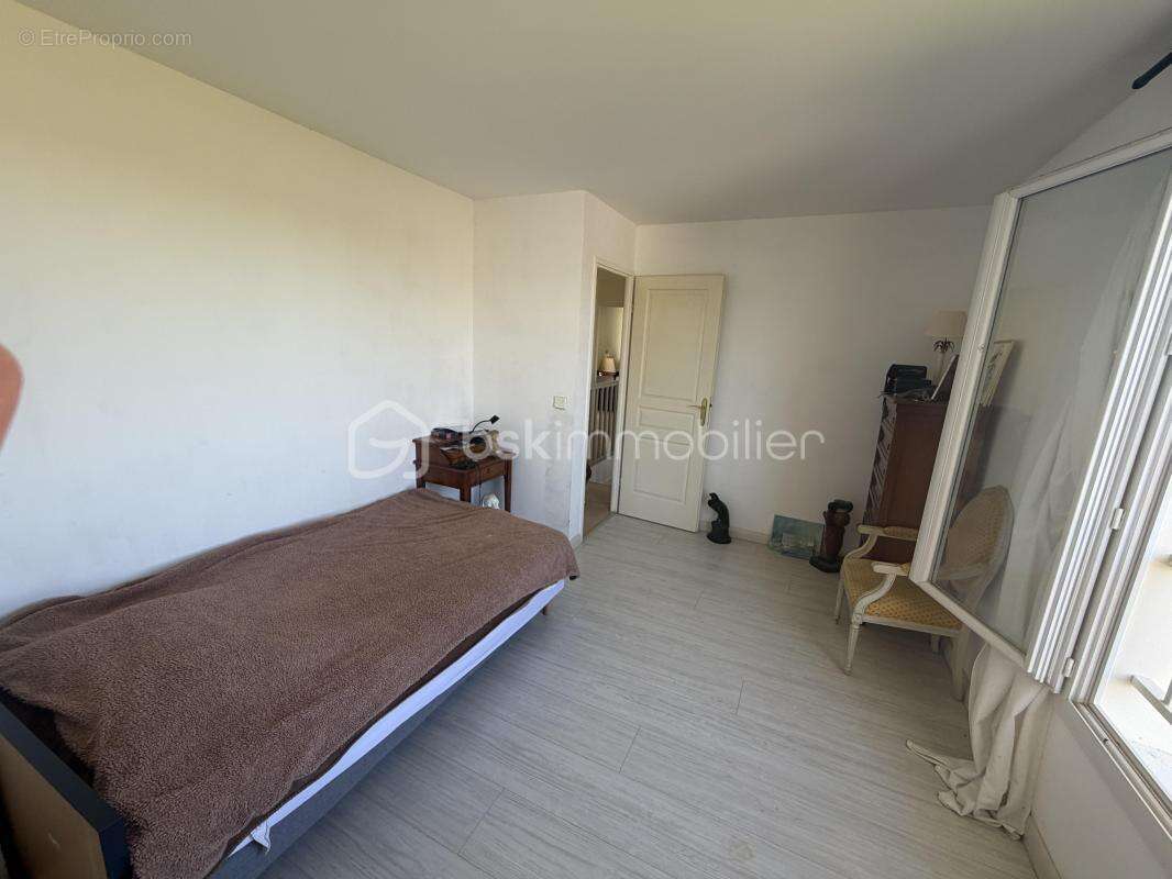 Maison à MAGNY-LE-HONGRE