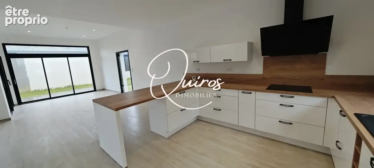 Maison 162 m² à La Meziere  - photo 6